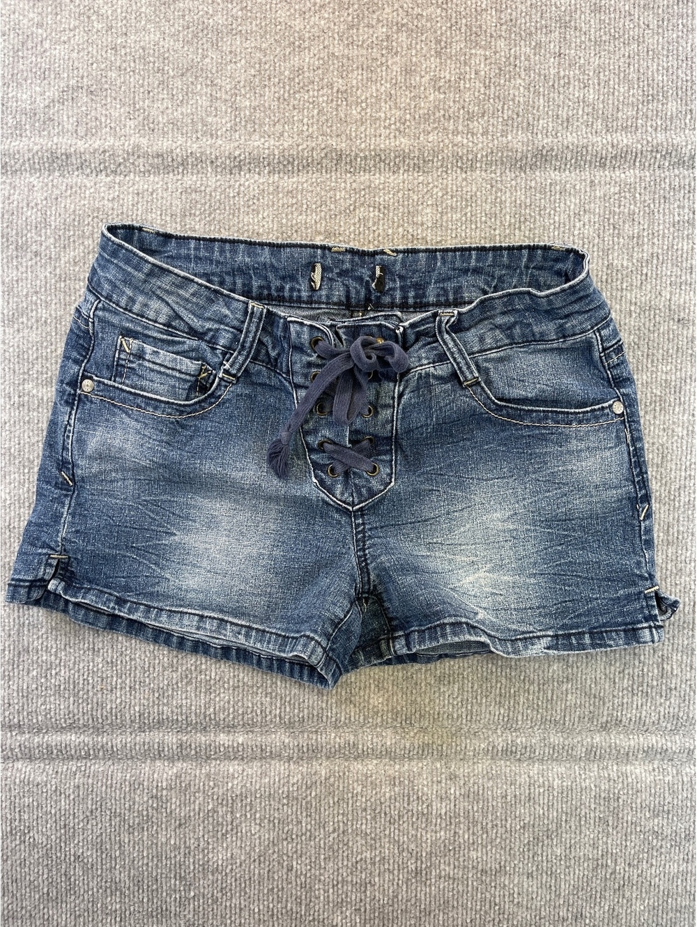 L.e.i Lace Up Front Denim Shorts Womens Low Rise Y2K Jean Short Booty Cutoff